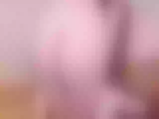 Live sex webcam photo for AliceMuller #287873400