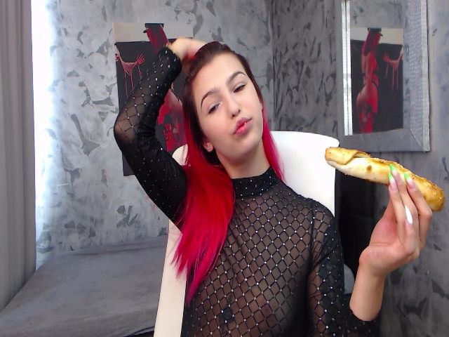 Live sex webcam photo for Melissa_WildX #259075334