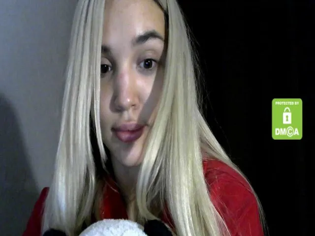 Live sex webcam photo for MyyDream #257099773