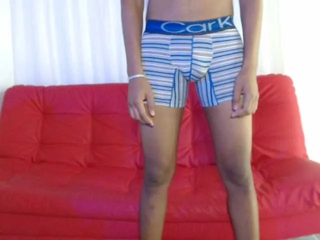 Live sex webcam photo for HotLatinSx #263982857