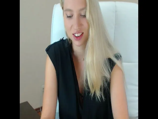 Live sex webcam photo for Miss_Sylvia #256292607