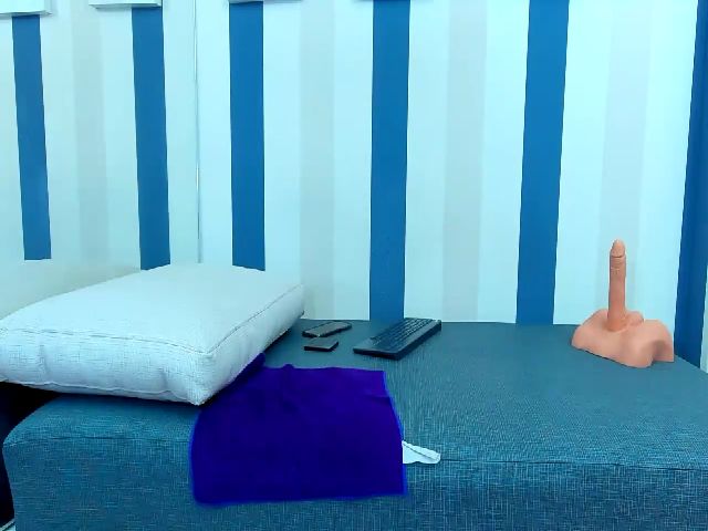 Live sex webcam photo for Tatiana_Lion #263465769