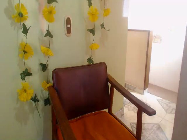 Live sex webcam photo for SHAYRA_ #263173435