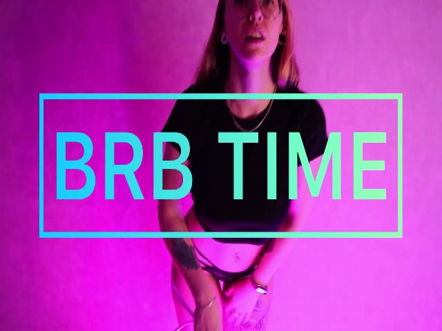 Live sex webcam photo for LisaMellow #258802880