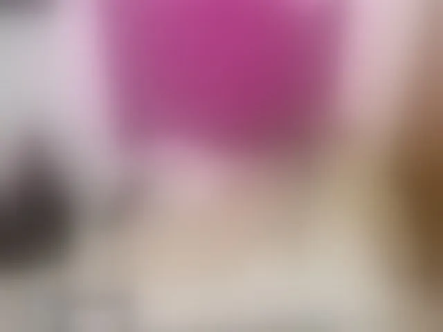 Live sex webcam photo for Khloee_sr #261291080
