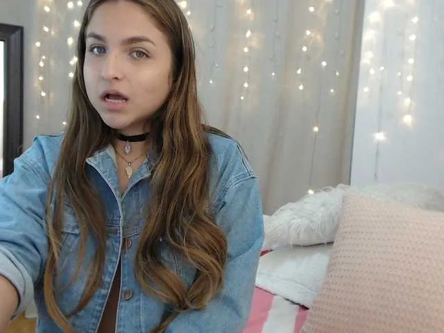 Live sex webcam photo for meghanzou #249340534