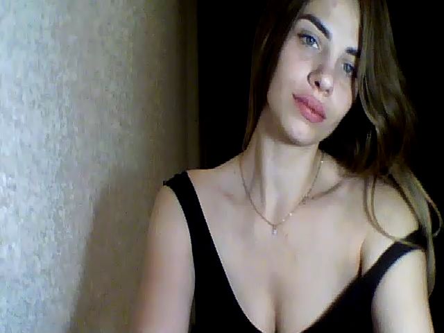 Live sex webcam photo for Linda_2S #257783655