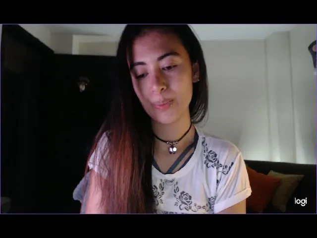 Live sex webcam photo for Andy_wonder #262365013