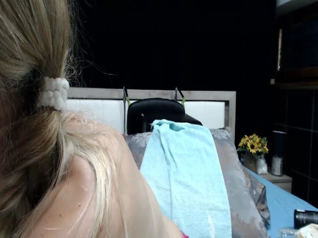 Live sex webcam photo for Pony_tails #259426055