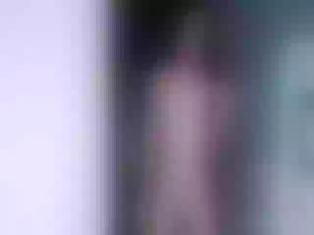Live sex webcam photo for Littleissue #262690137