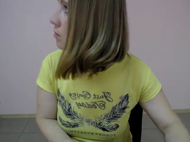 Live sex webcam photo for ChloePlay #258492168