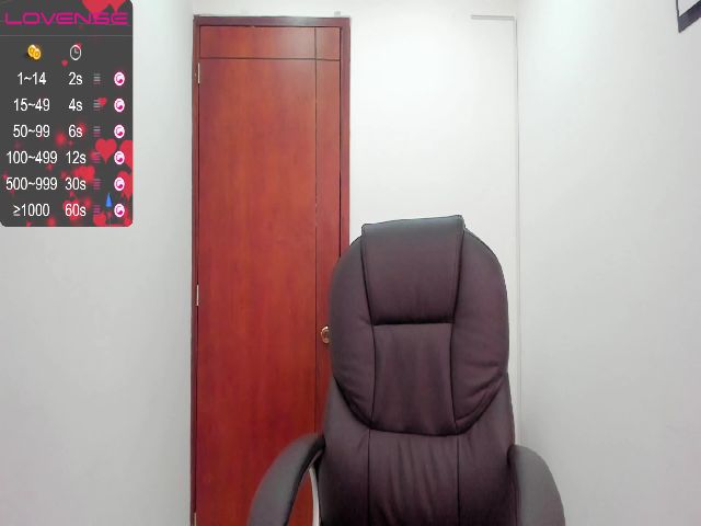 Live sex webcam photo for April_Rouse_ #261656759