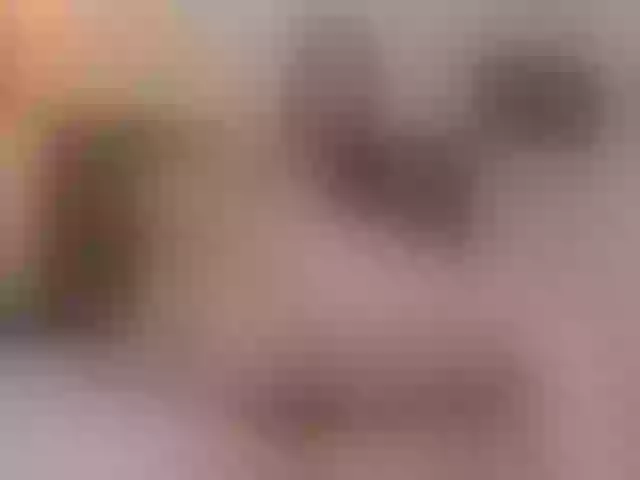 Live sex webcam photo for Kimberly69_ #262530230