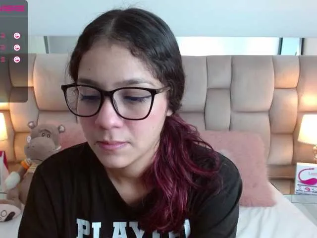 Live sex webcam photo for UBittersweet #241476073