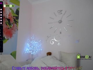 Live sex webcam photo for -wowFox- #240508357