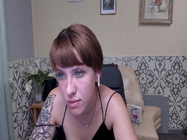 Live sex webcam photo for Reginasmilee #253823493