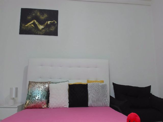 Live sex webcam photo for Johanna_wet #252955291