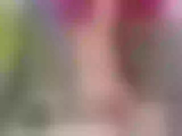 Live sex webcam photo for Nathasha_moon #252375078