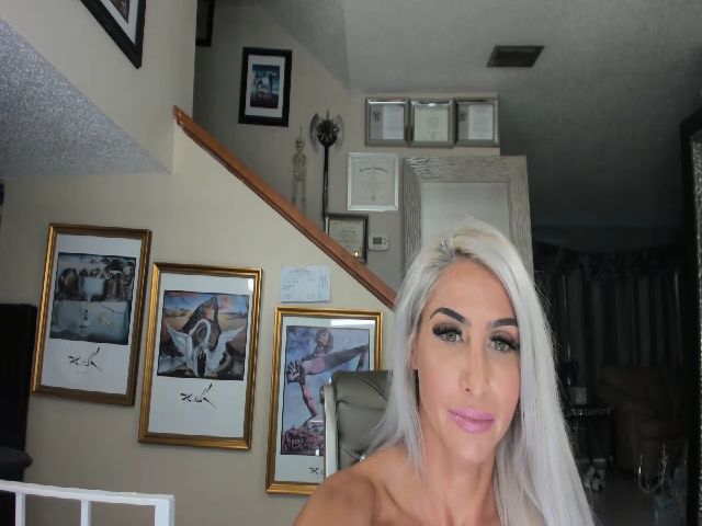 Live sex webcam photo for ADRIANA_FOX #259544159