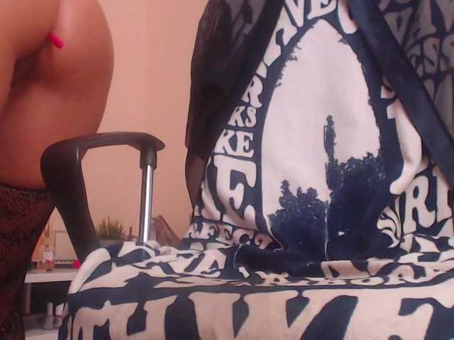 Live sex webcam photo for xAbama #241231516