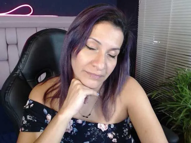 Live sex webcam photo for INFERNALSEXX #253159887