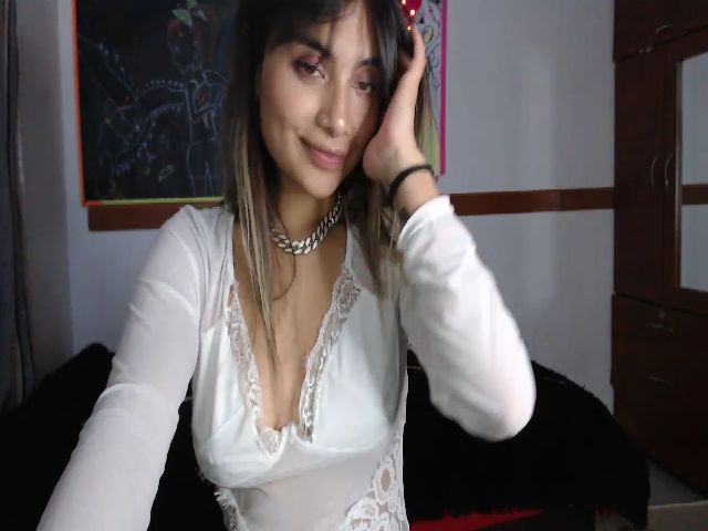 Live sex webcam photo for BellaBonnet #258924117