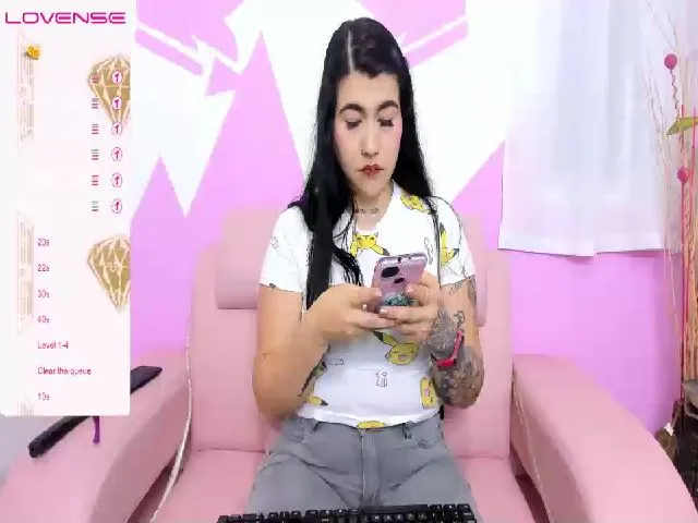 Live sex webcam photo for Jessica_x51 #261339408