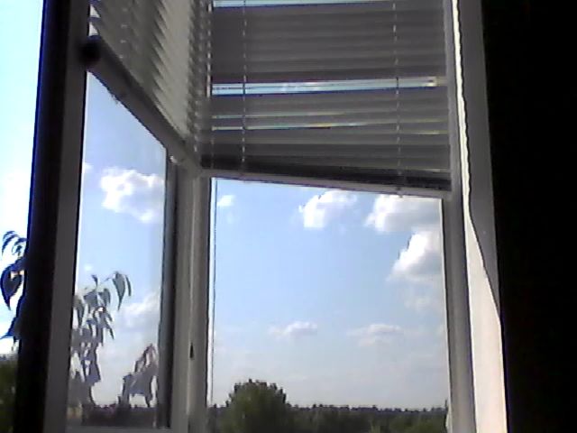 Live sex webcam photo for HotMakadamia #253425867