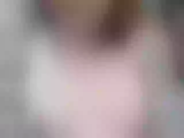 Live sex webcam photo for MollyXXRed #240886180