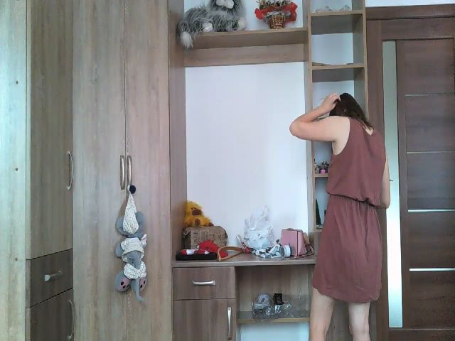 Live sex webcam photo for MisssSun #264822271