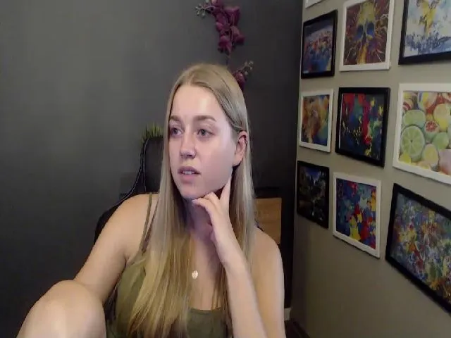 Live sex webcam photo for LUSTerica #253753620