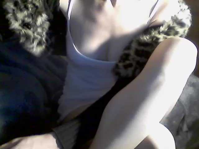 Live sex webcam photo for LorraineOSun #240886848