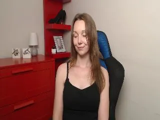 Live sex webcam photo for Little_ZOE #251839020