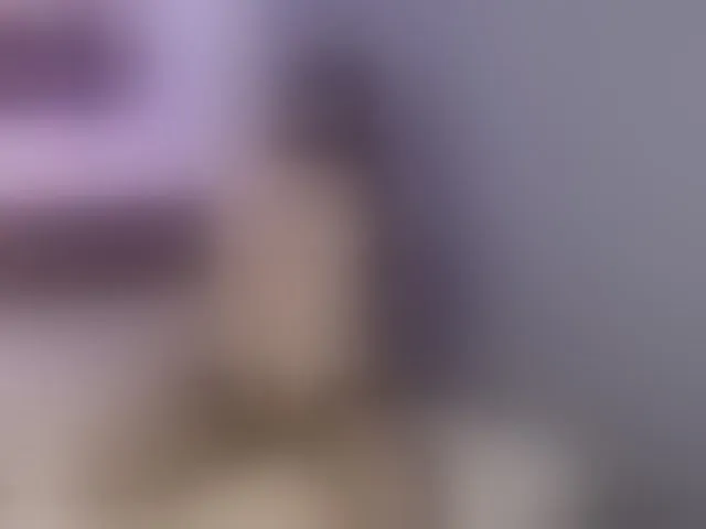 Live sex webcam photo for -EliSwan- #241344976