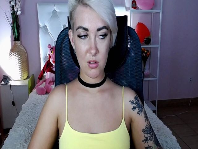 Live sex webcam photo for AkioTy #263638574