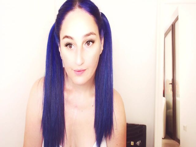 Live sex webcam photo for wetkittycum #252689317