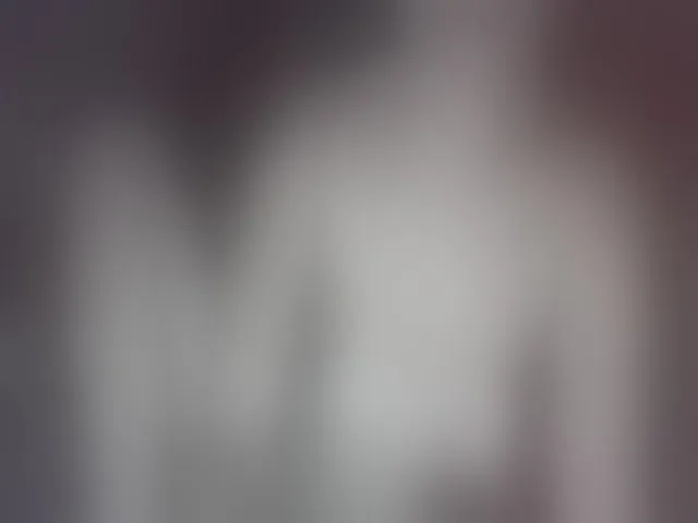 Live sex webcam photo for ElssaJohnson #263954496