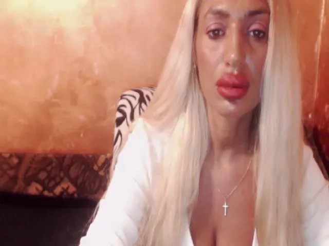 Live sex webcam photo for Goodspleasure #256247395