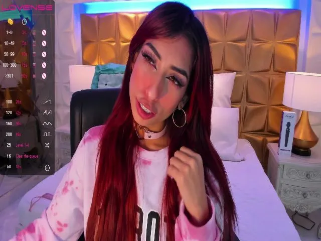 Live sex webcam photo for CandyLaw_ #265535438