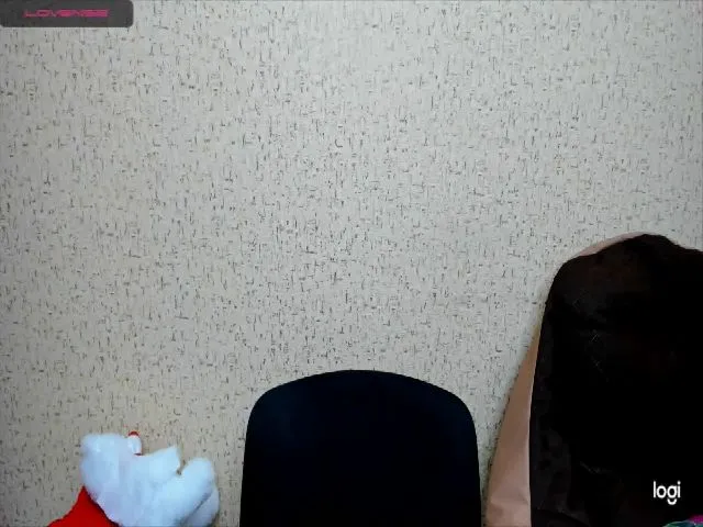 Live sex webcam photo for lilydavra #261105768