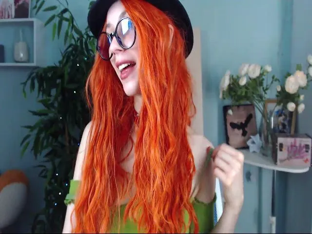 Live sex webcam photo for Shine_Eva #258493233