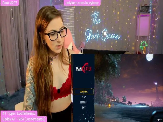 Live sex webcam photo for TheSharkQueen #261762701
