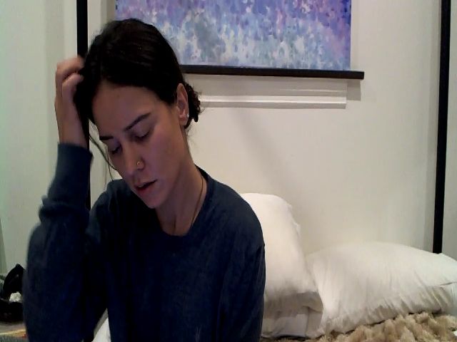 Live sex webcam photo for Ivy__ #255597891