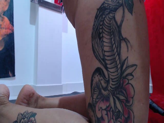 Live sex webcam photo for FreyaDevil #262671815