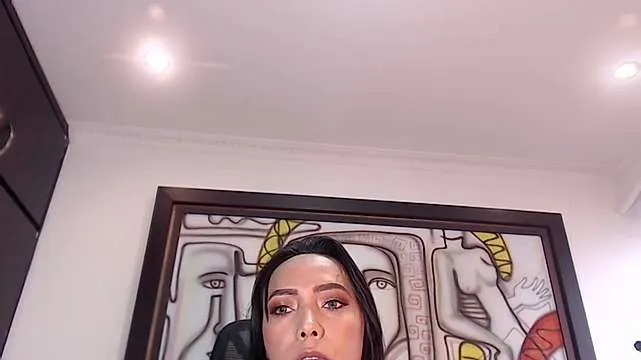 Live sex webcam photo for Saraahjoness #244797867