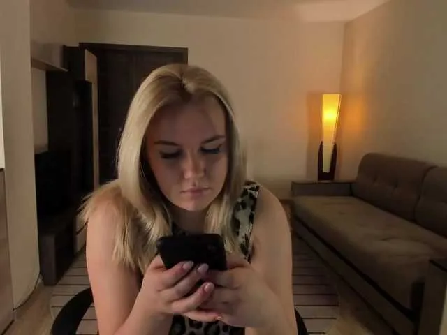 Live sex webcam photo for -Enjoy #241133615