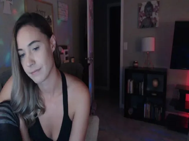 Live sex webcam photo for OhYesCeleste #256197504