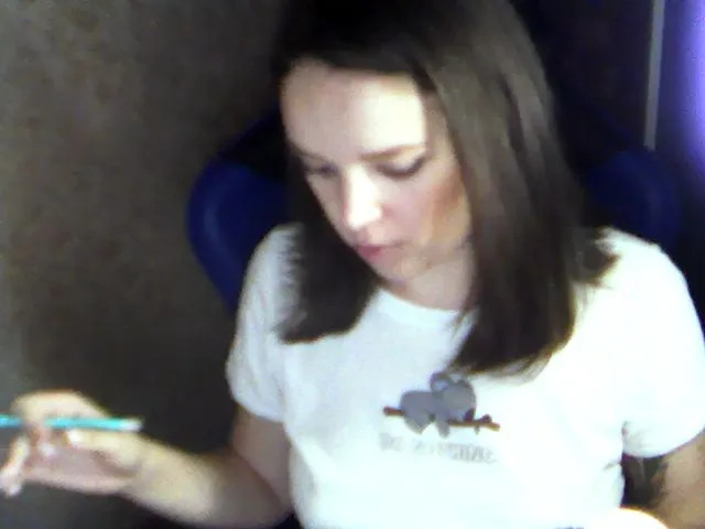 Live sex webcam photo for BattyCrystal #260215656