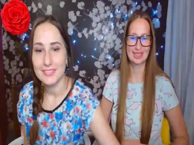 Live sex webcam photo for Nilla_Chim__ #265478316