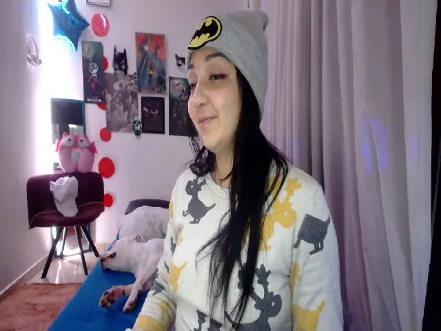 Live sex webcam photo for Sexy_lolas #261902273